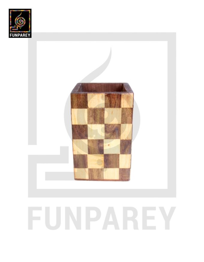 Accessory Jar Square Shaped with Checkered Design - Image 2