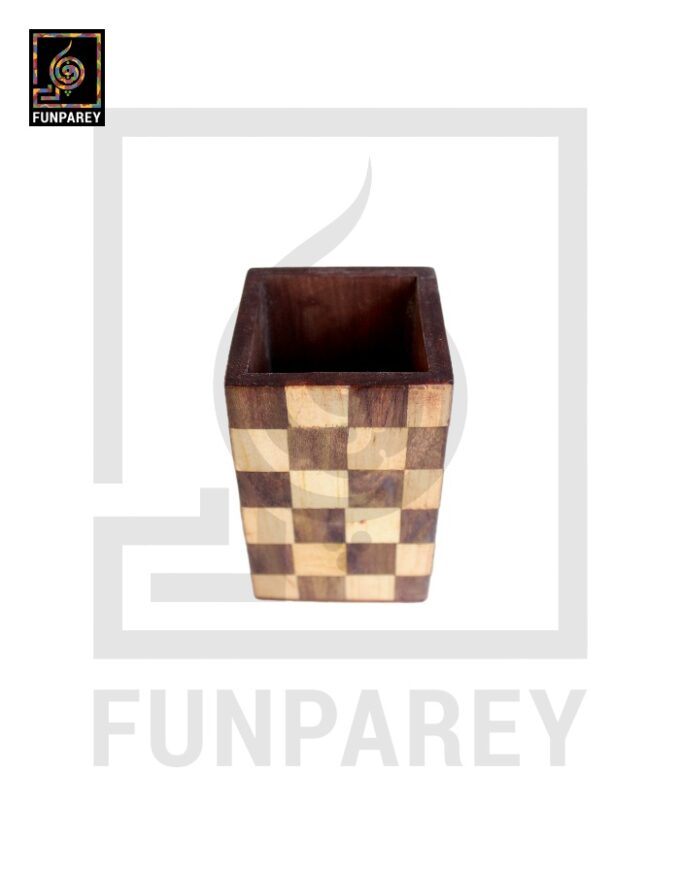 Accessory Jar Square Shaped with Checkered Design - Image 4