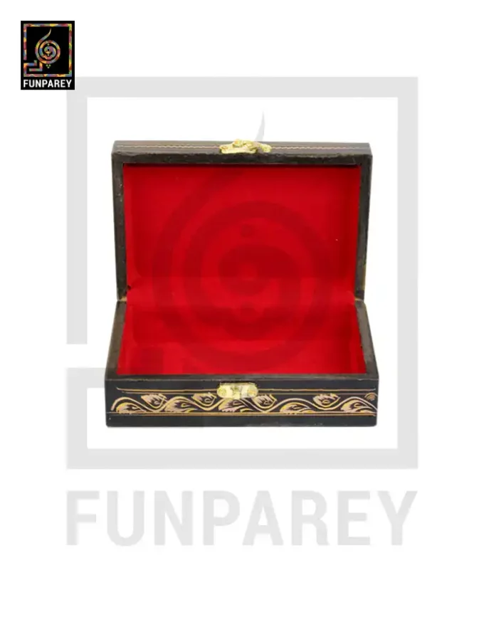 Jewelry Box With Nakshi Art - Golden 4/6 - Image 4