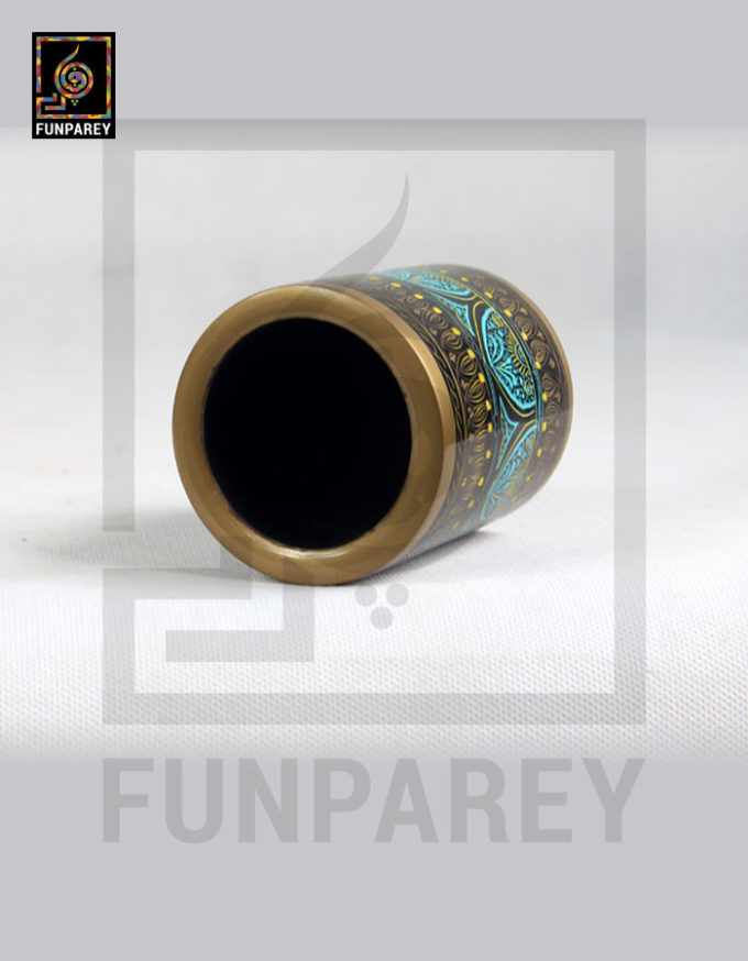 Accessory Jar Cylindrical with Lacquer Art