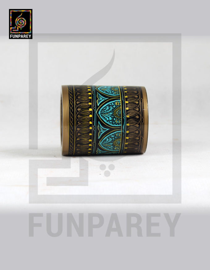 Accessory Jar Cylindrical with Lacquer Art