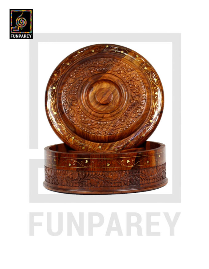 Hand Carved Wooden Hot Pot 12" With Brass Work and Partition Maker - Image 2