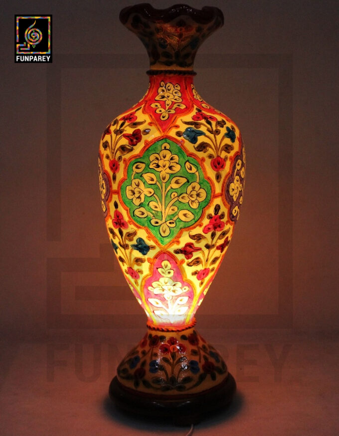 Camel Skin Vase Lamp 24" Prismatic Floral Motif - Image 4