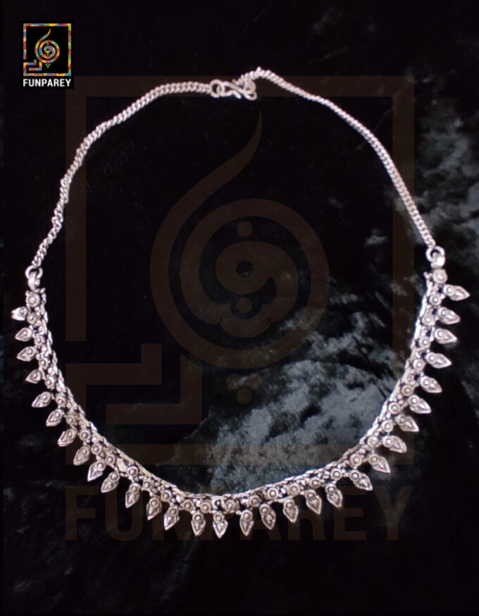 Oxidized Metal Jewelry Pendant "Hauberk" Small - Image 6