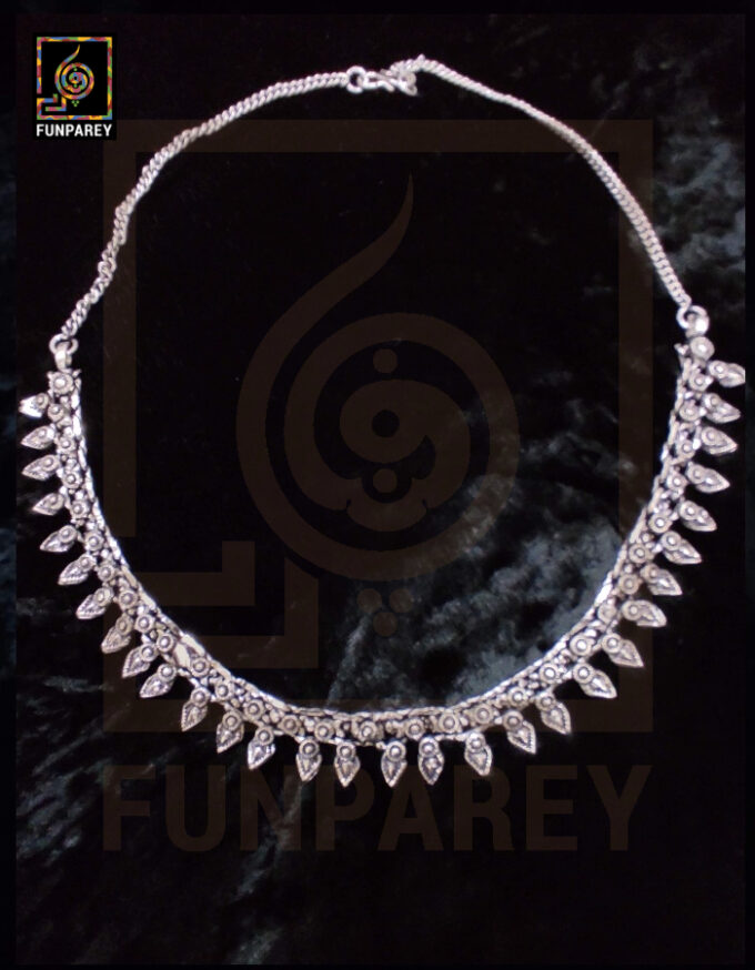 Oxidized Metal Jewelry Pendant "Hauberk" Small - Image 5