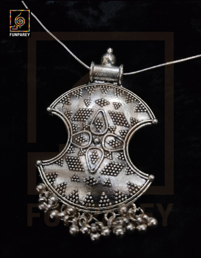 Oxidized Metal Jewelry Pendant "Heather" - Image 4