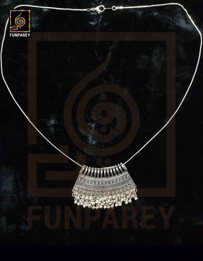 Oxidized Metal Jewelry Pendant "Habergeon" - Image 2