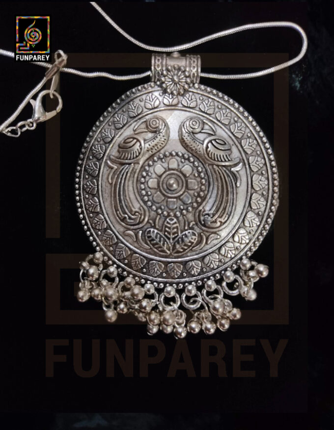 Oxidized Metal Jewelry Pendant "Moon" - Image 3