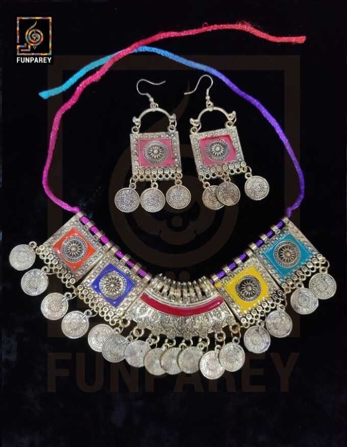 Oxidized Metal Jewelry Choker Set "Aurelian"