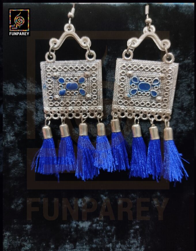 Oxidized Metal Earrings with Blue Tussle "Azuric" - Image 2