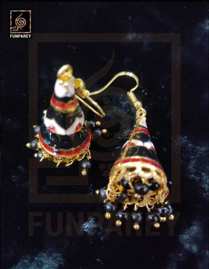 Ethnic Tribal Metallic Earrings "Chime Sombre"