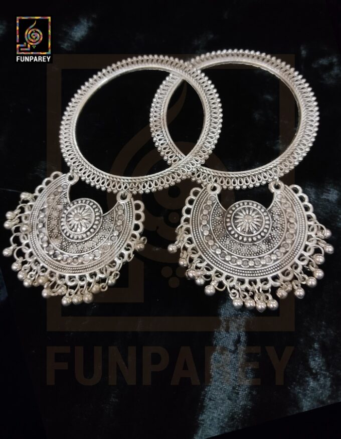Tribal Oxidized Heavy Trailing Bangles "Virsa"