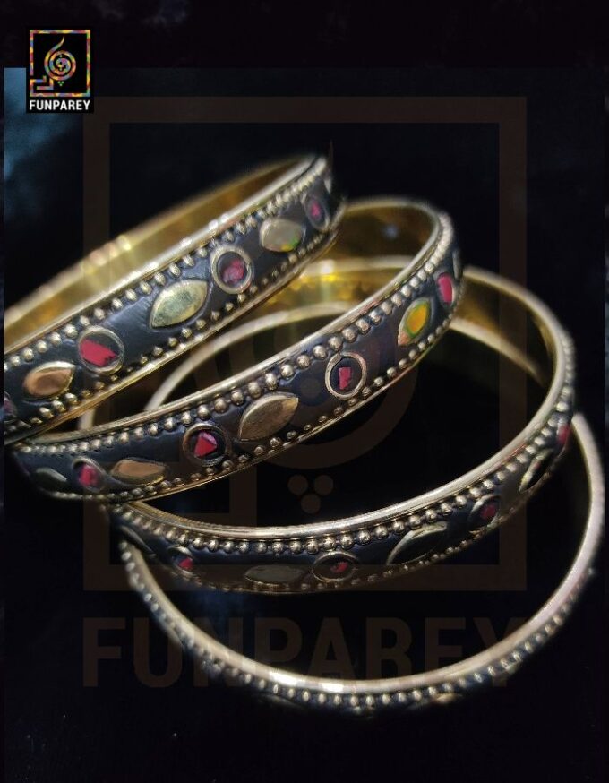 Ethnic Tribal Metallic Sleek Bangle Set "Rubeus" - Image 3