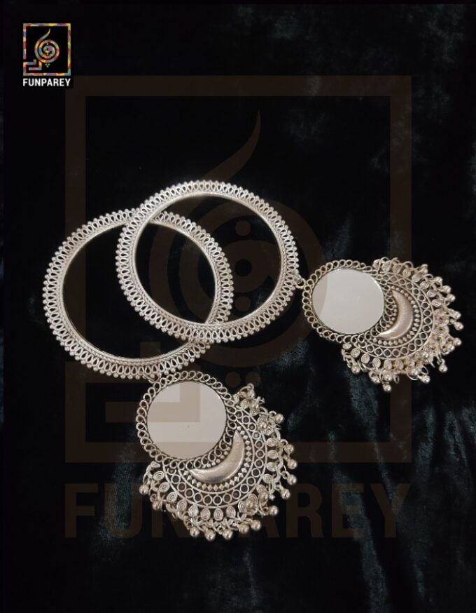 Tribal Oxidized Heavy Trailing Bangles "Zenith Short"
