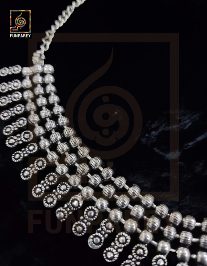 Oxidized Metal Tribal Necklace "Halcyon" - Image 3