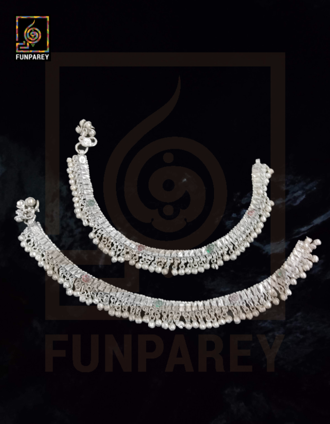 Oxidized Metal Tribal Anklets (Pair) "Supine" - Image 9