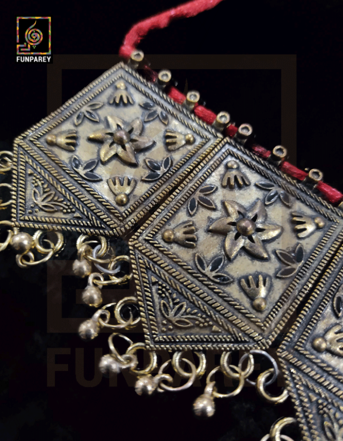Oxidized Metal Jewelry Choker "Quadtrine" - Image 3
