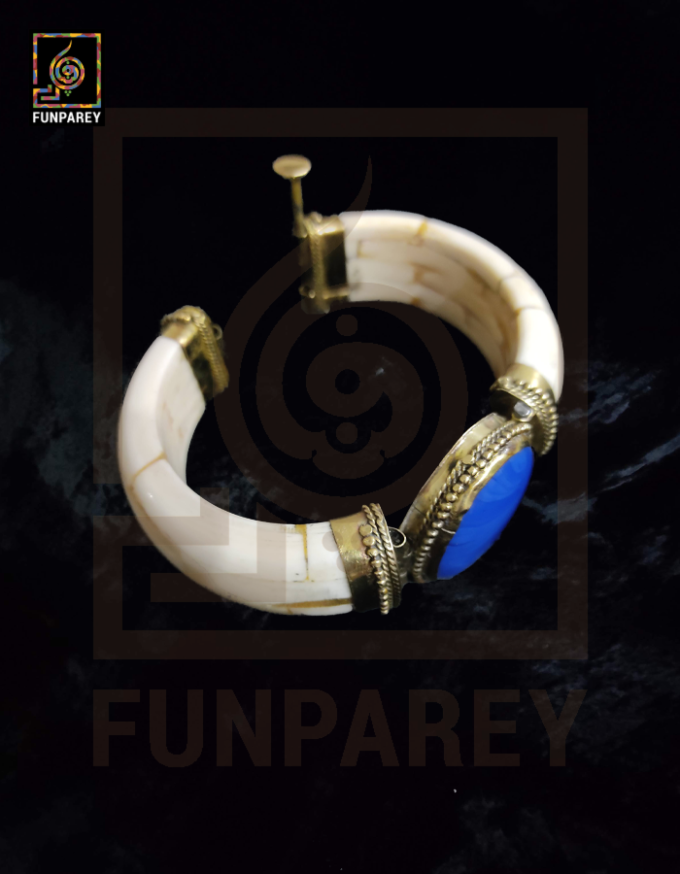 Ethnic Bracelet with Blue Agate Stone - Image 5