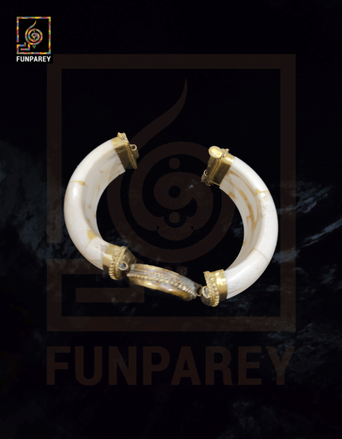 Ethnic Tribal Camel Bone Bracelet with Black Agate Stone - Image 13