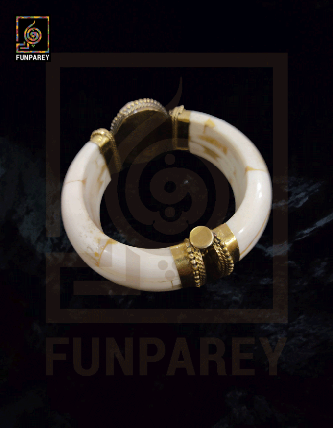 Ethnic Tribal Camel Bone Bracelet with Black Agate Stone - Image 17