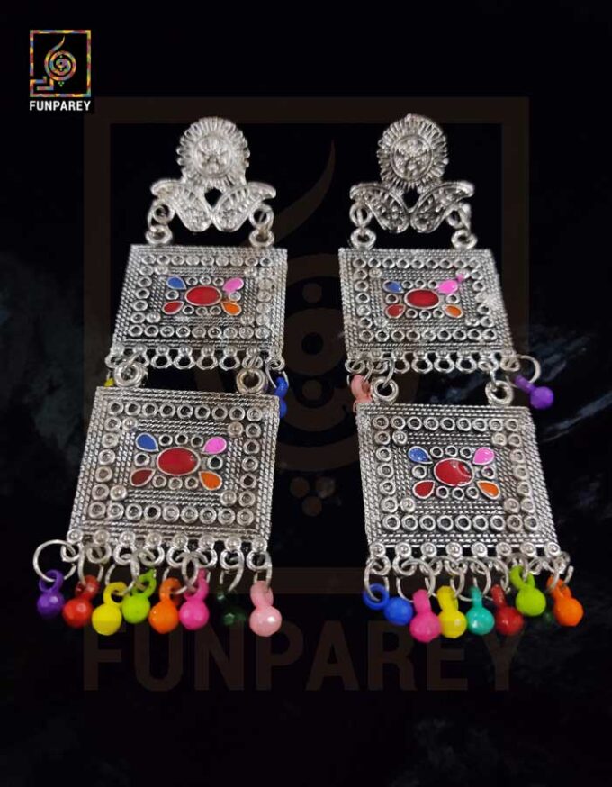 Oxidized Metal Trailing Earrings "Rhombus" - Image 2