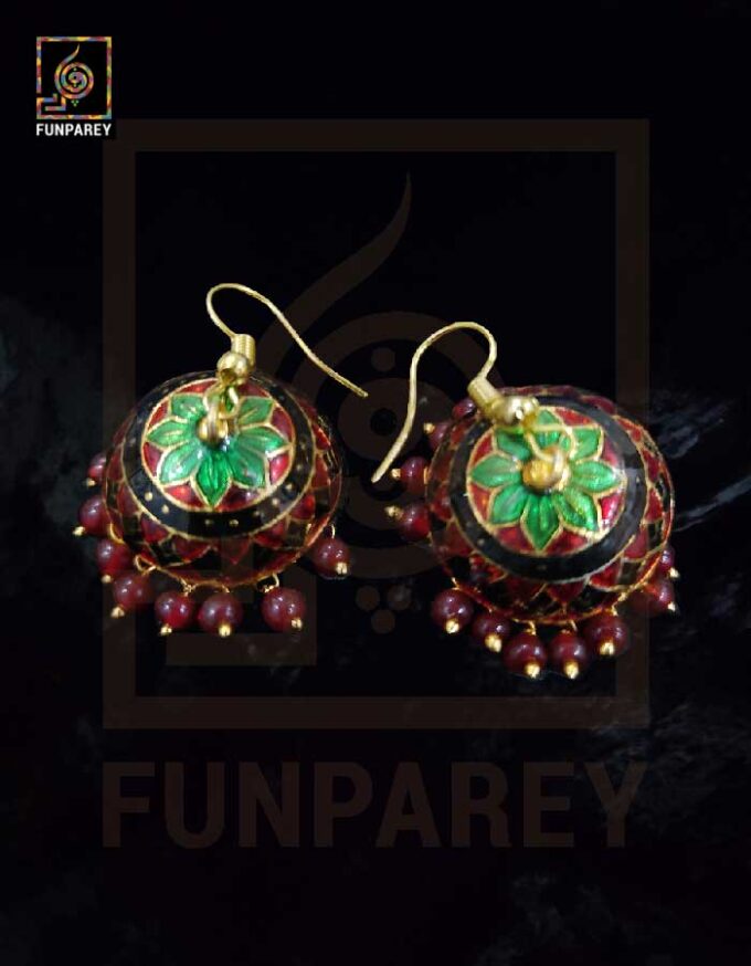 Ethnic Tribal Metallic Earrings "Czarina Shamrock" - Image 4