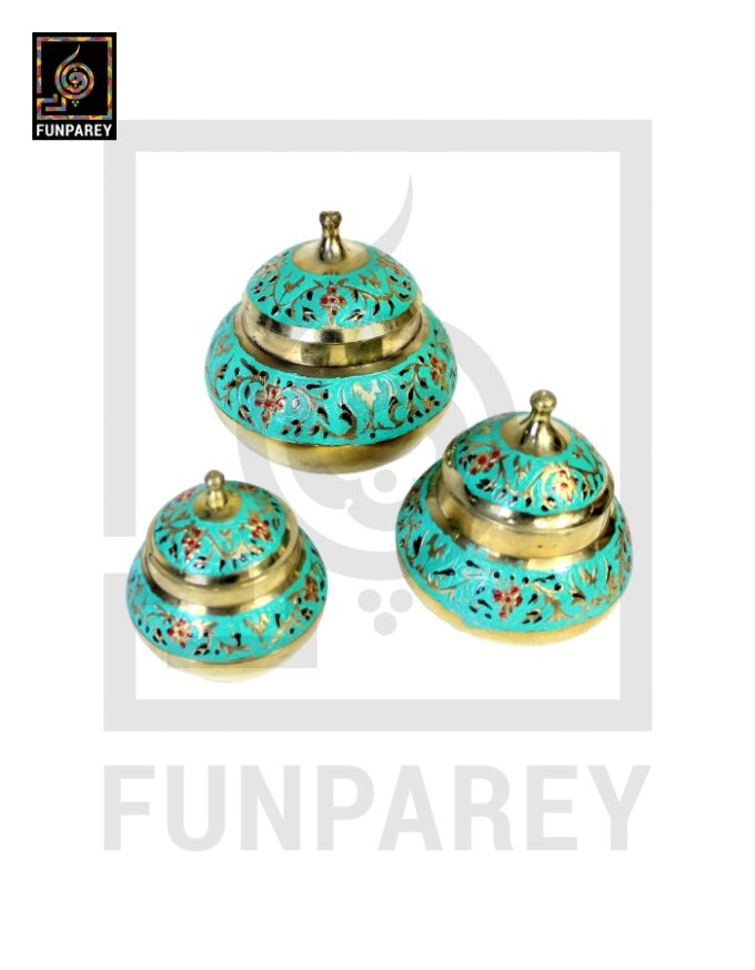 Antique Brass Colorful Candy Bowl Set with Etched Motif - Green - Image 4
