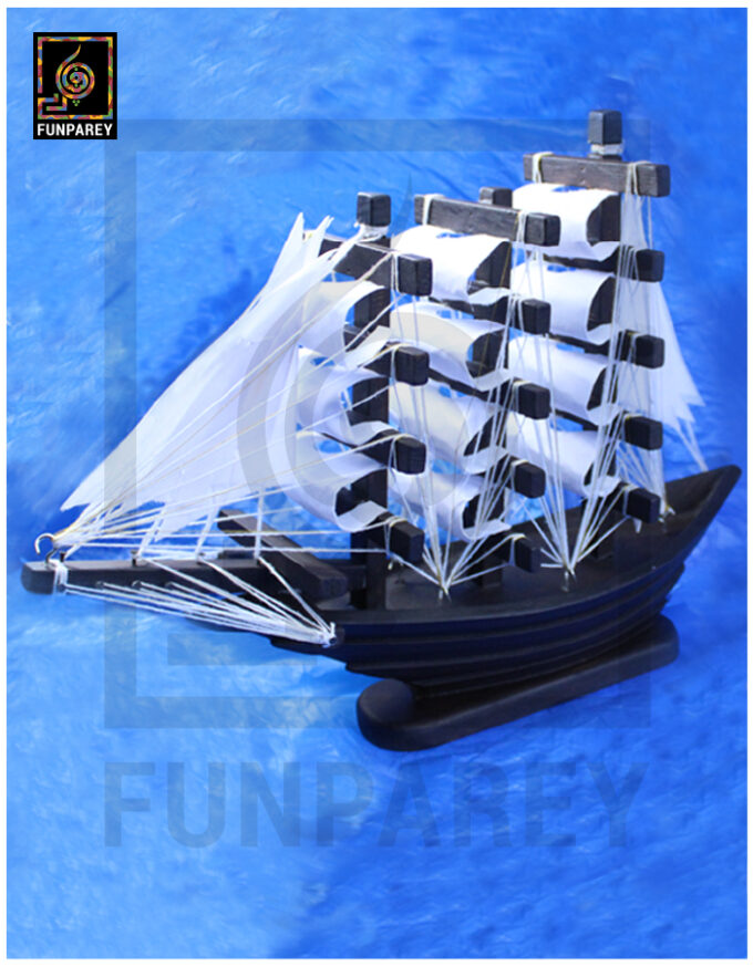 Handmade Wooden Sailing Ship Model (Medium) 18/13 - Image 10