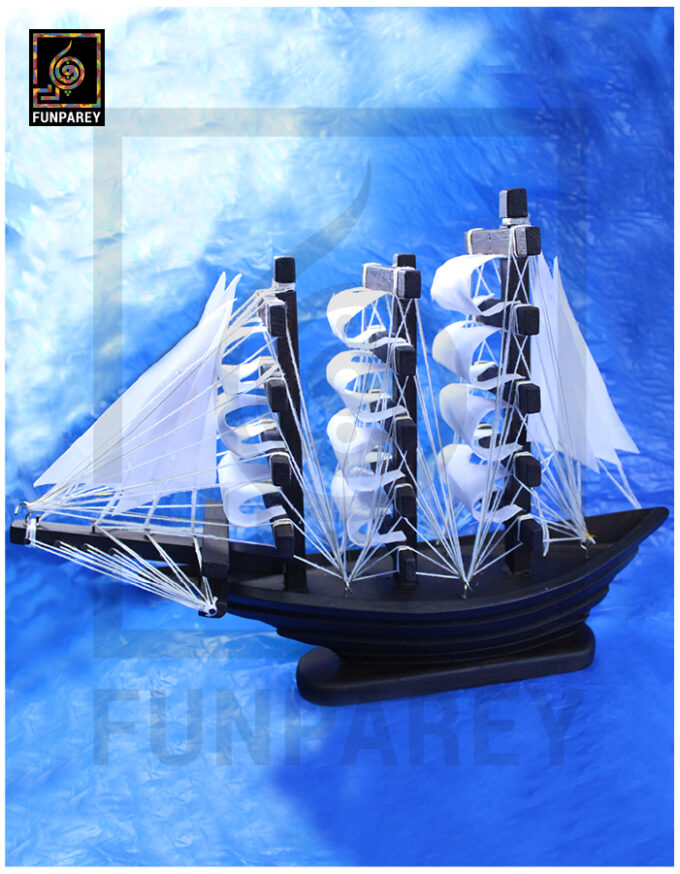 Handmade Wooden Sailing Ship Model (Medium) 18/13 - Image 12