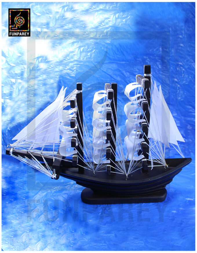 Handmade Wooden Sailing Ship Model (Medium) 18/13 - Image 6