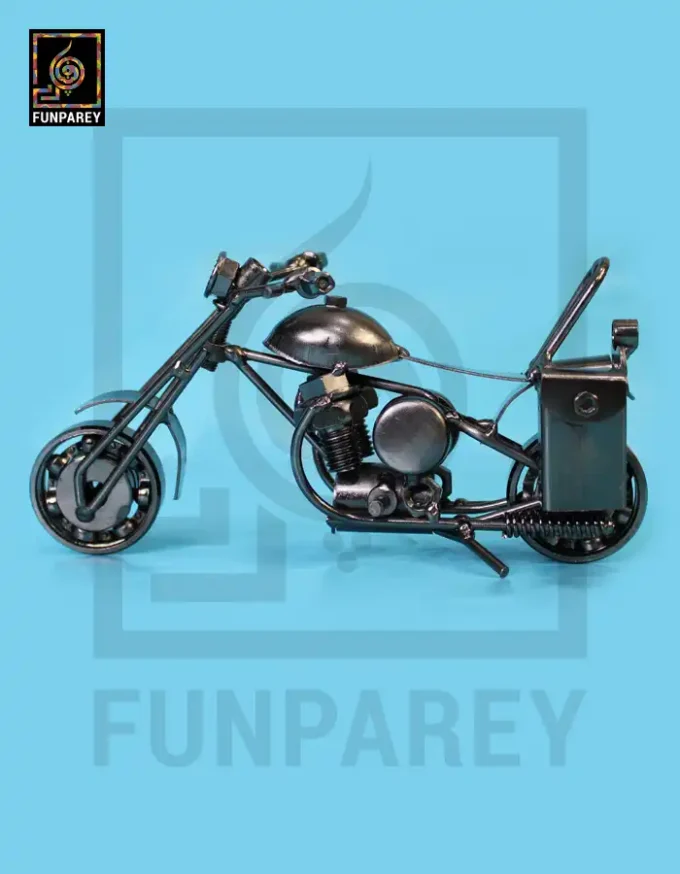 Retro Bike Desk Sculpture - Metallic Cruiser - Image 2