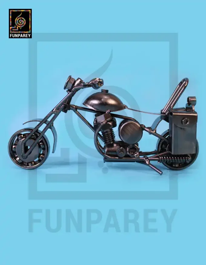 Retro Bike Desk Sculpture - Metallic Cruiser - Image 5