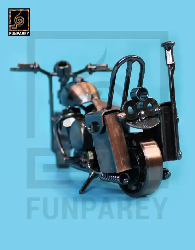 Retro Bike Desk Sculpture - Metallic Cruiser - Image 10