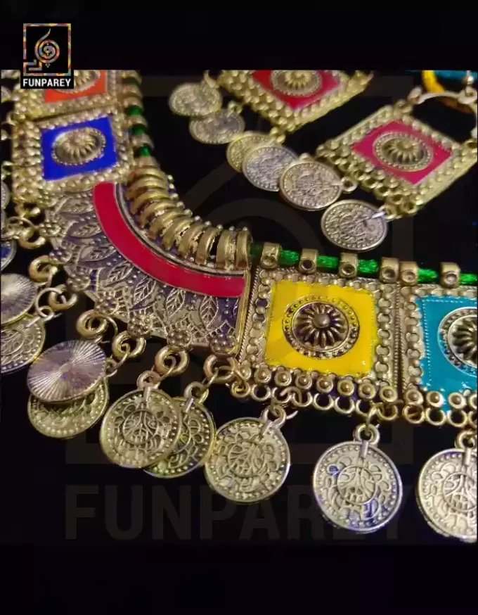 Oxidized Metal Jewelry Choker Set "Aurora Gold" - Image 5