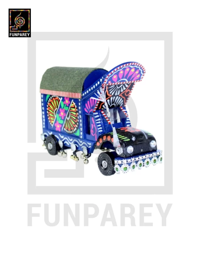 Handcrafted Premium Wooden Pakistani Traditional Truck Medium - Image 6