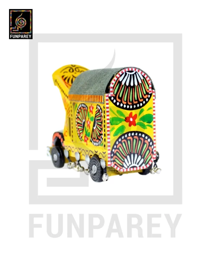 Handcrafted Premium Wooden Pakistani Traditional Truck Medium - Image 11