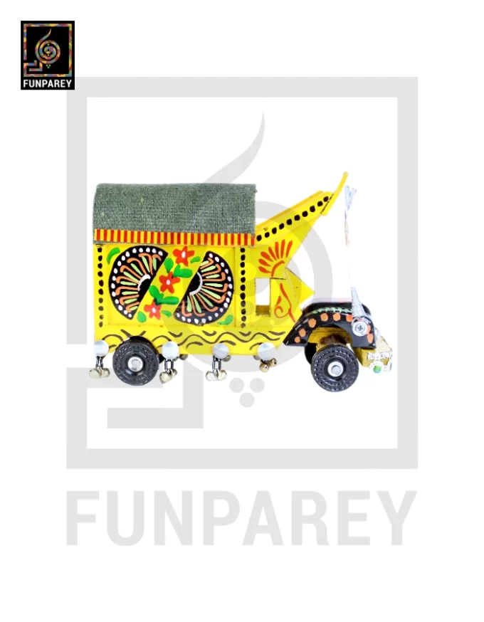 Handcrafted Premium Wooden Pakistani Traditional Truck Medium - Image 15