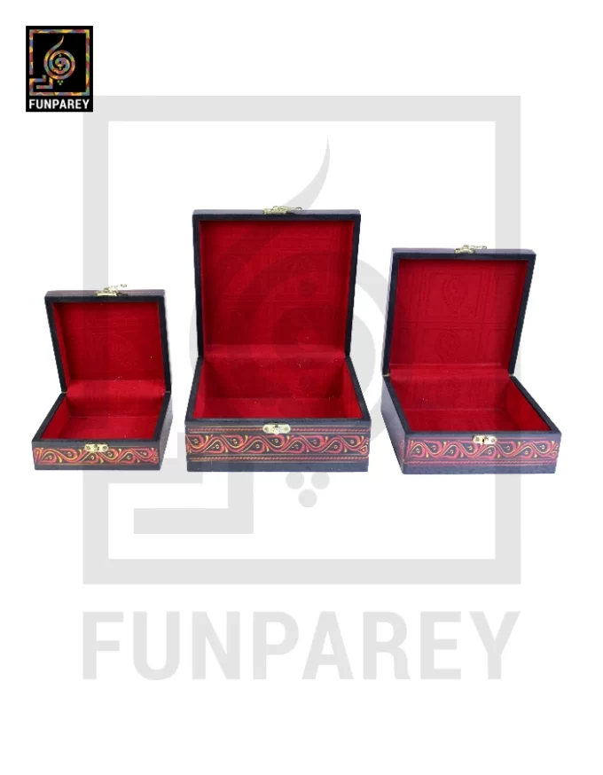 Jewelry Box Set With Nakshi - Image 11